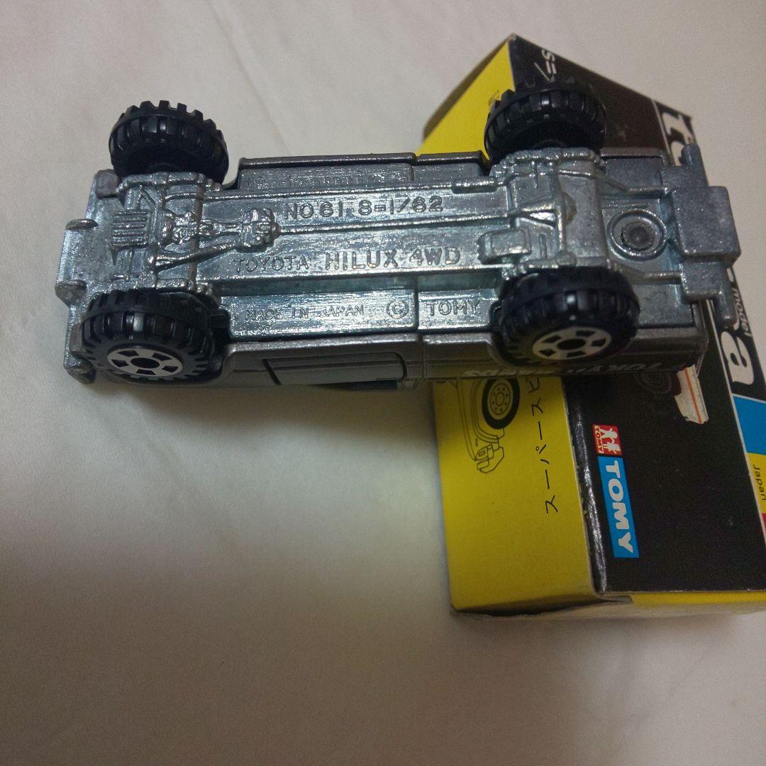 黒箱61トヨタハイラックス4WD(東急ハンズ)