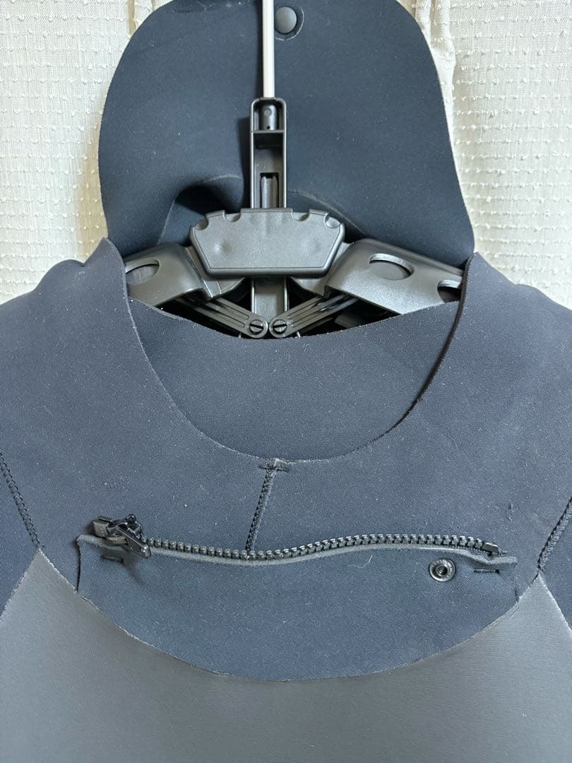 REVOLUTION(レボリューション)5×3mm セミドライ メンズM相当