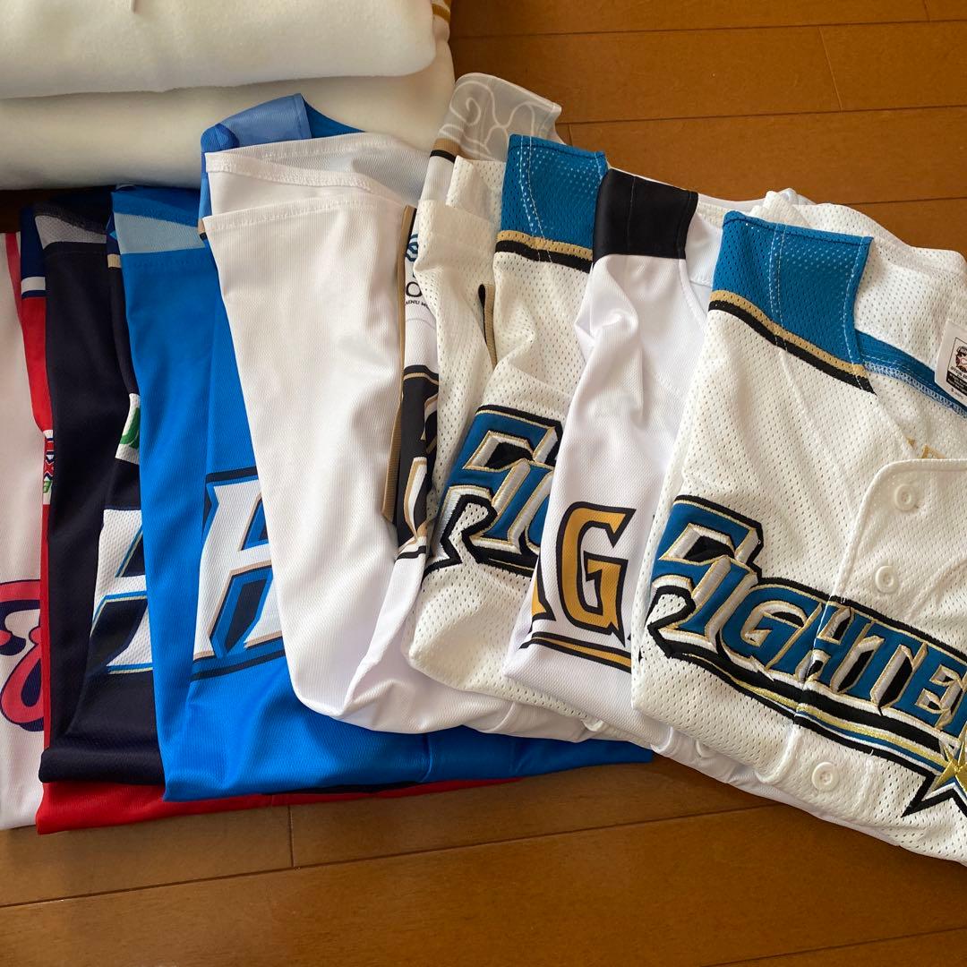 北海道日本ハムファイターズユニフォーム他セット　新庄清宮西川遥輝伊藤大海野村佑希