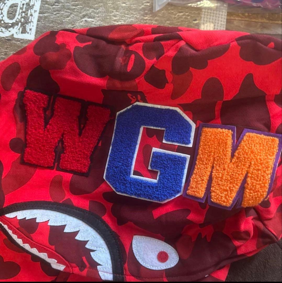 bapeエイプシャークパーカーSサイズ