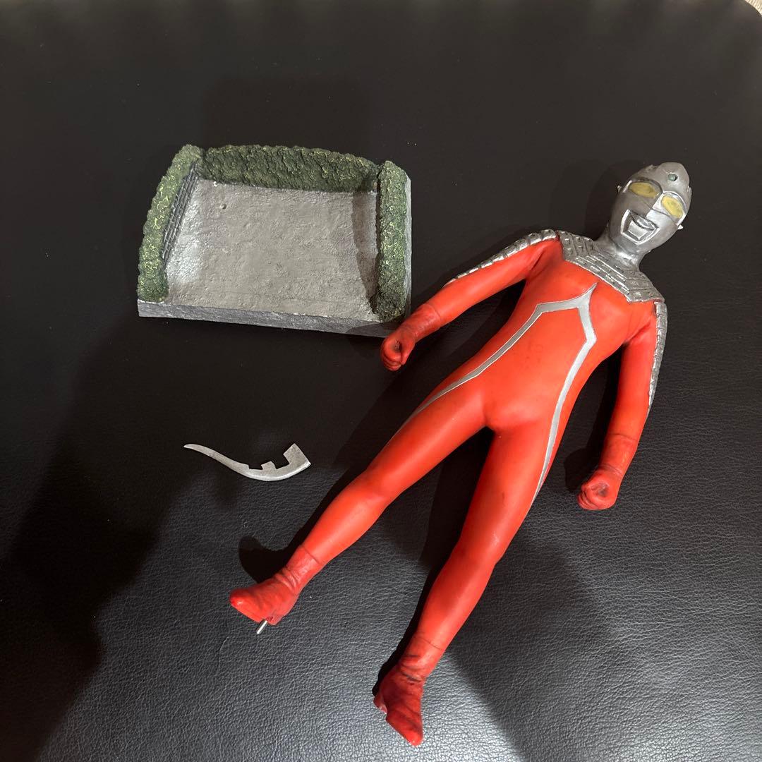ウルトラセブン　ガレージトイ　スタチュー
