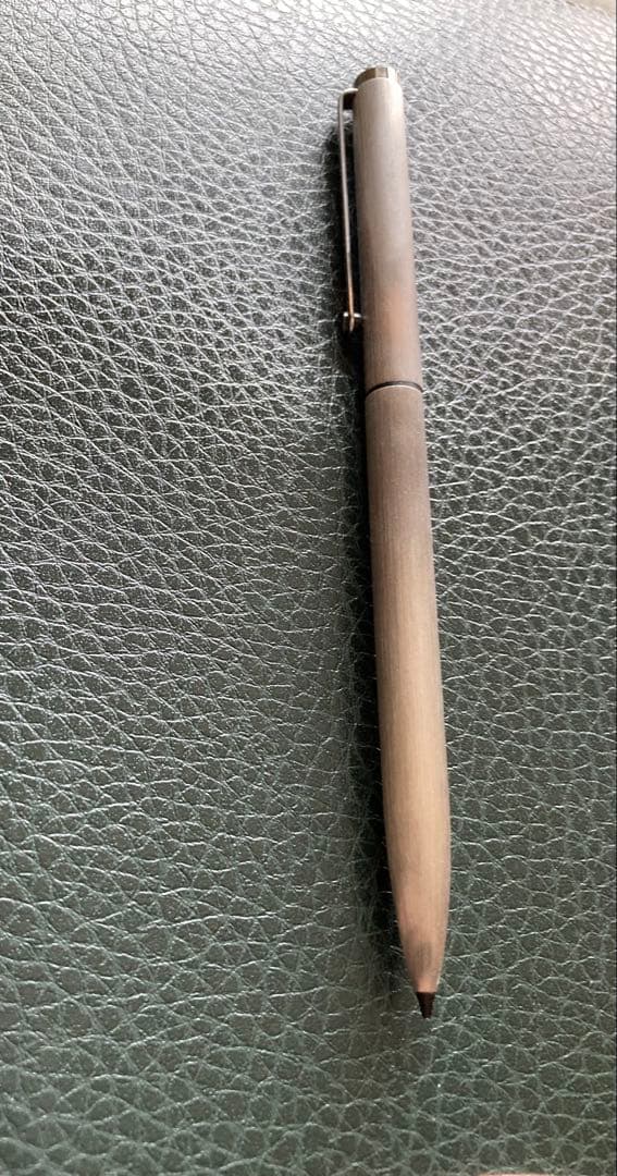 y*u様 MONTBLANCモンブラン ２色ボールペン 廃盤品シルバー 新品未使