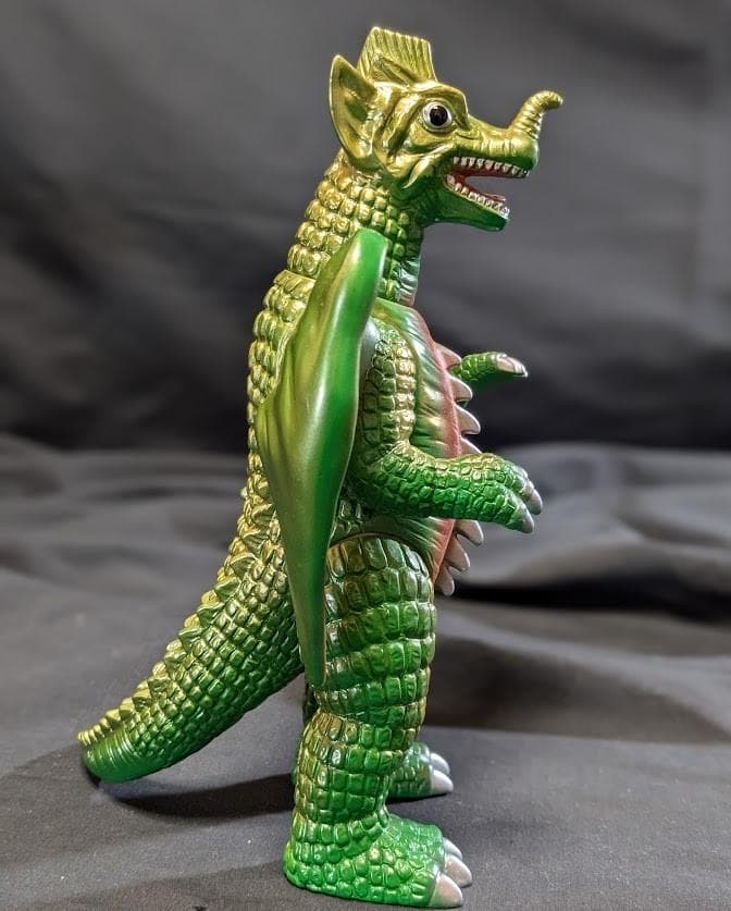 カメレキング「ウルトラマンＡ」登場超獣（ブルマァク復刻）ソフビフィギュア