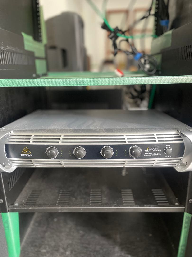 Behringer パワーアンプ iNUKE NU1000