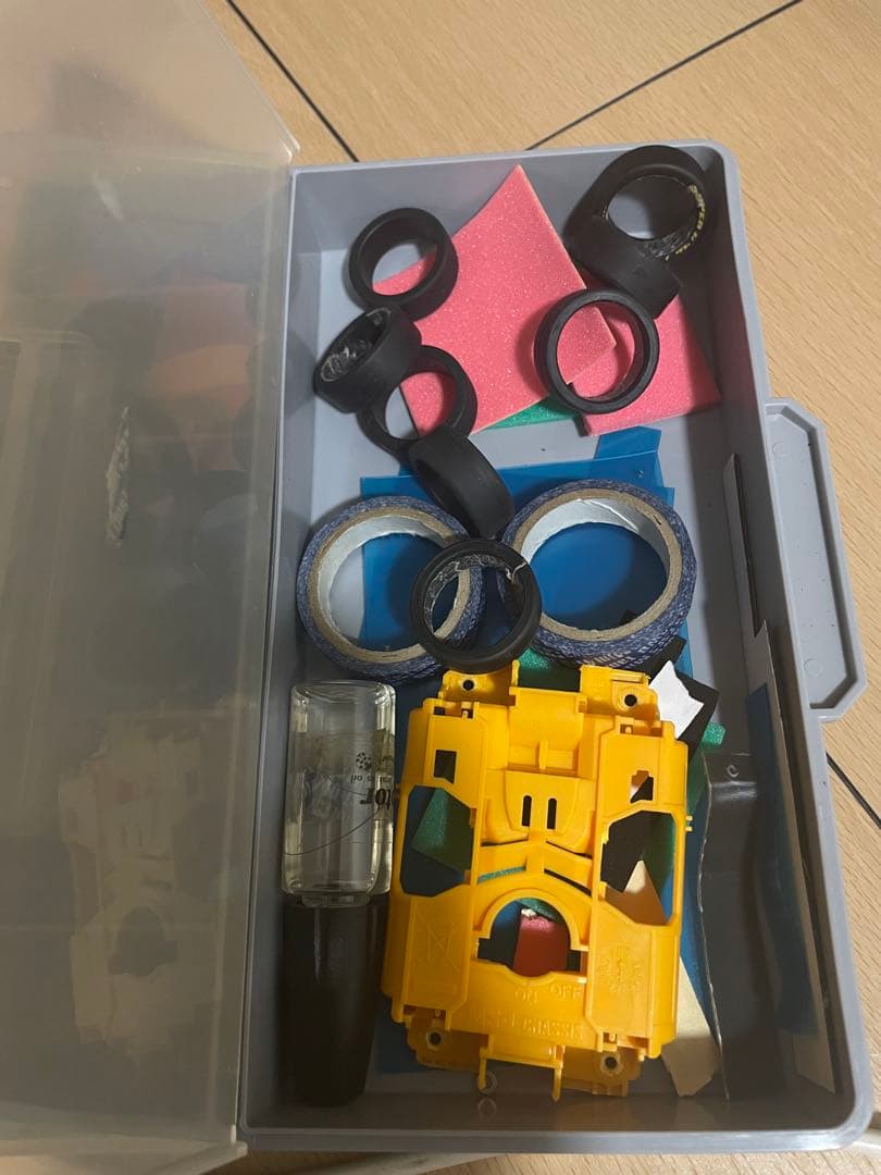 ミニ四駆 引退セット 3段ケース付き パーツ多数