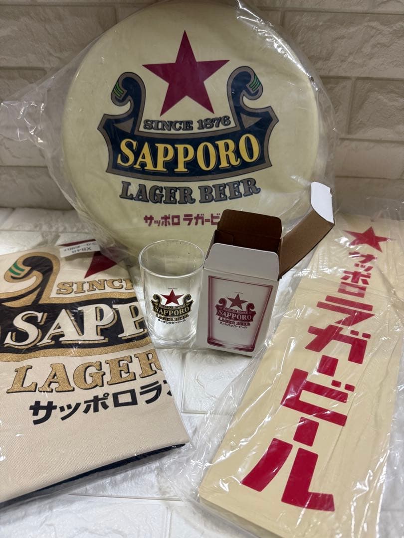 【非売品】サッポロ ラガービール 赤星 グラス 王冠 木製看板 前掛け セット
