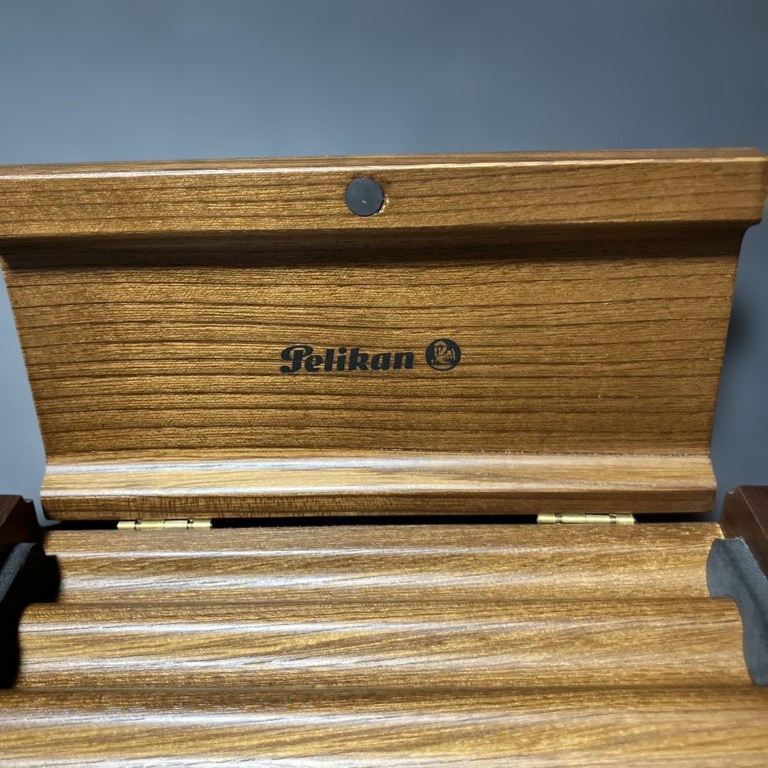 M250907★『Pelikan』木製ペンケース 万年筆入れ