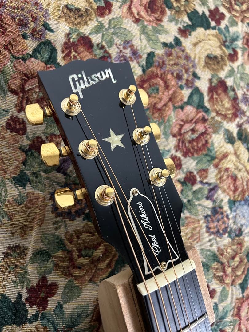 ギター Gibson Chet Atkins SST Maple Top