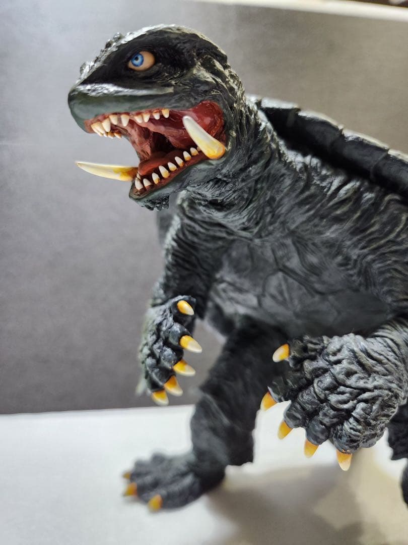 【プロ完成品】超レア！　海洋堂　ガメラ２　レギオンタイプ　ソフビ フィギュア