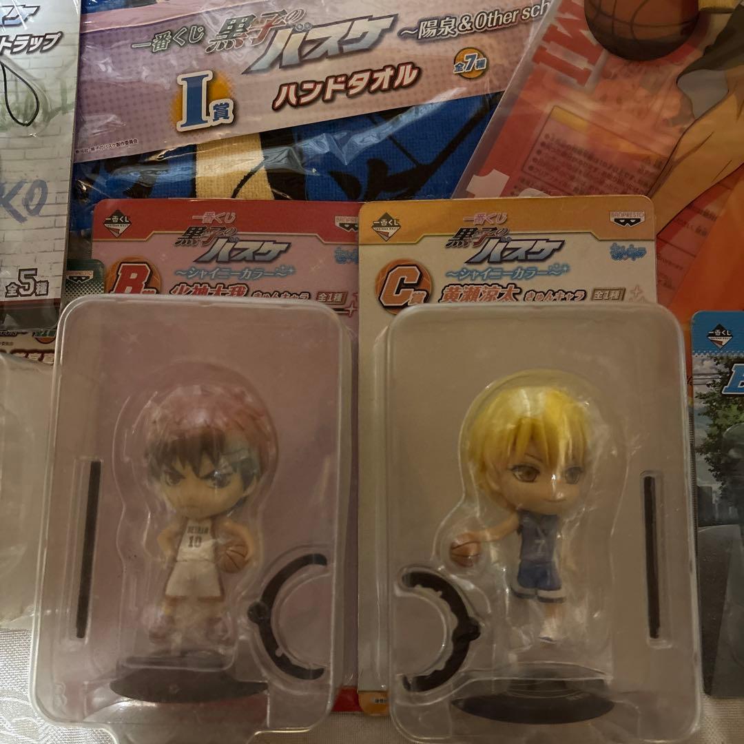 黒子のバスケ　フィギュア、キーホルダー、タオルなど色々