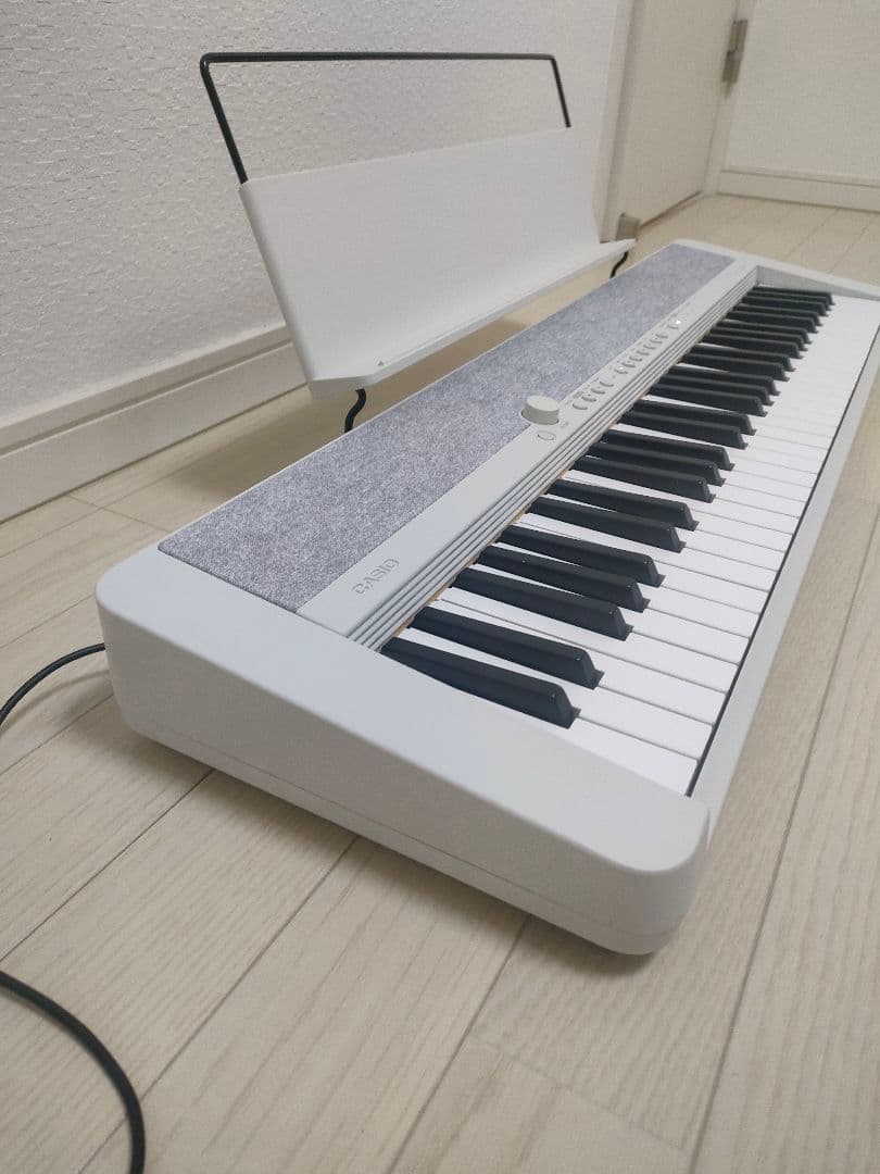 カシオ　電子キーボード　CT-S1 2025年製　　61鍵盤