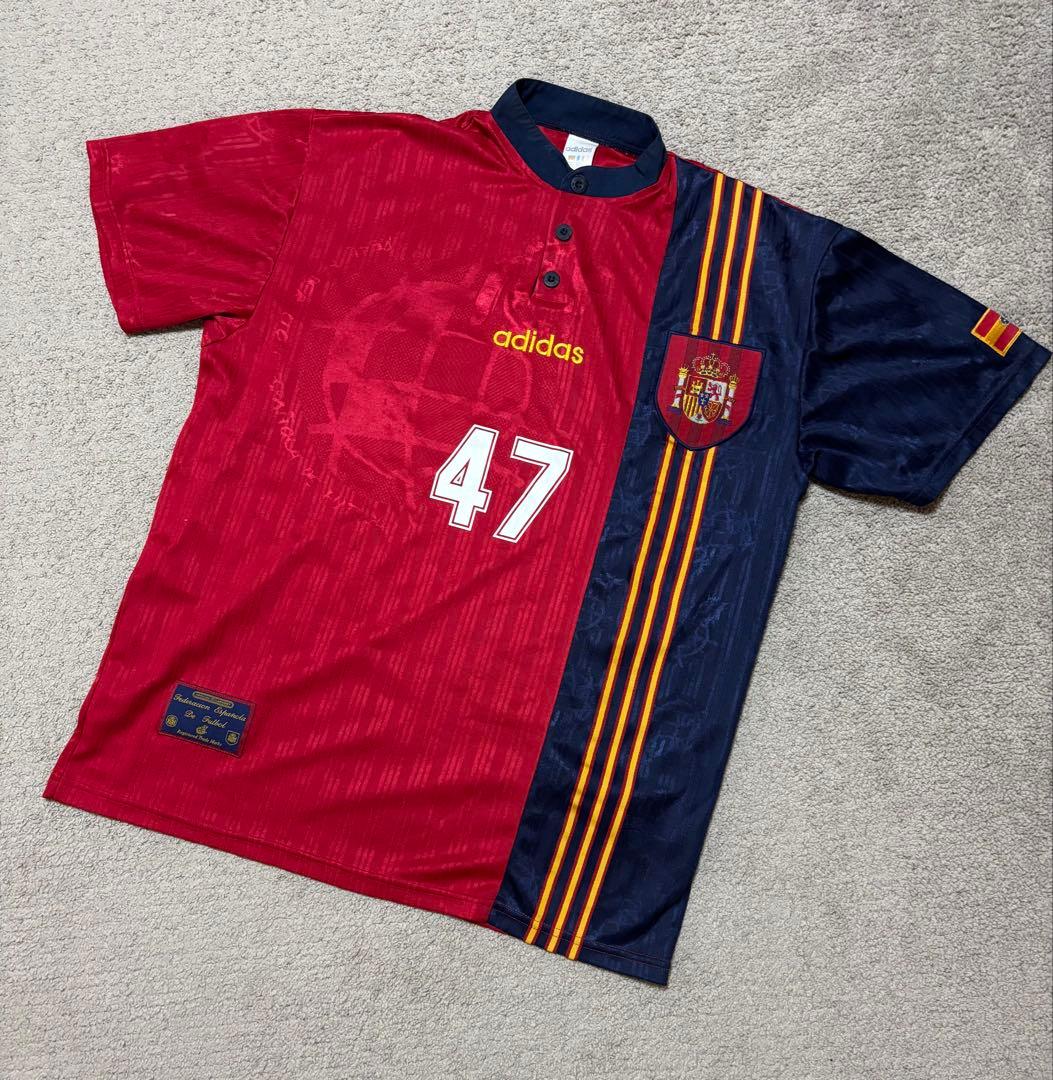 サッカー　 スペイン代表 アディダス ヴィンテージ ユニフォーム　 上下
