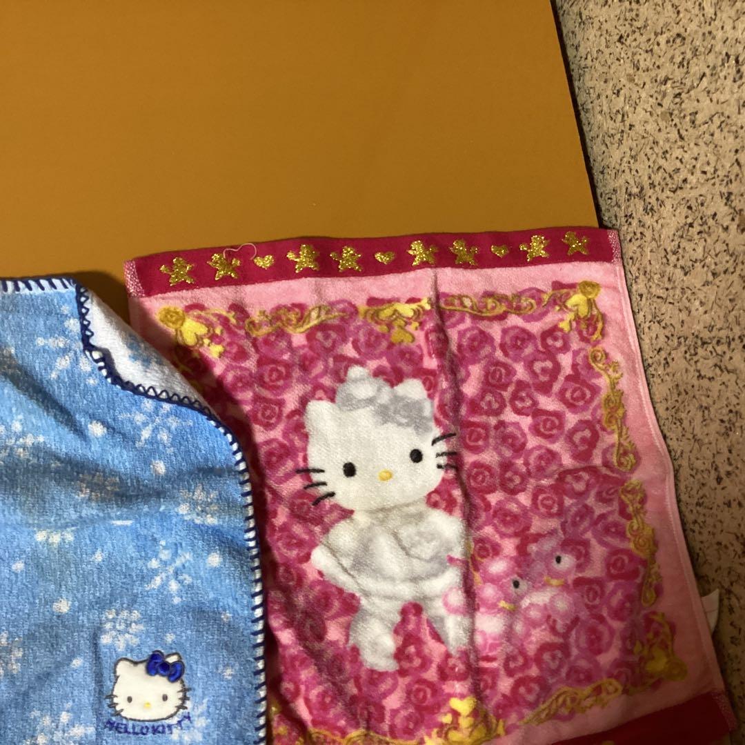 2139 ハローキティハンドタオルセット