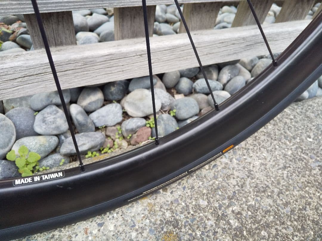 GIANT SLR1 42 DISC Hookless カーボンホイール