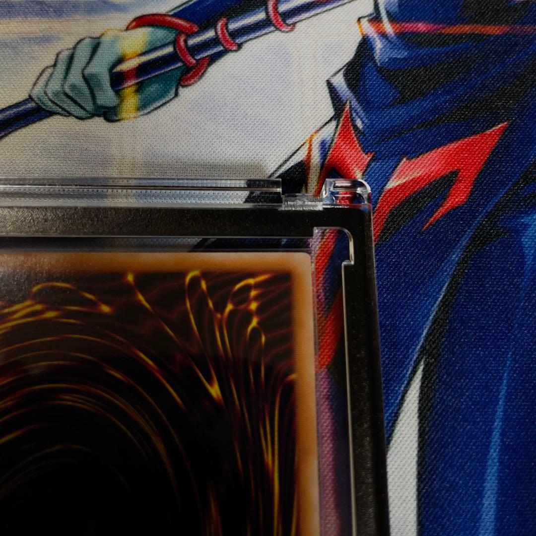 遊戯王　25th クオシク　墓穴の指名者　絵違い