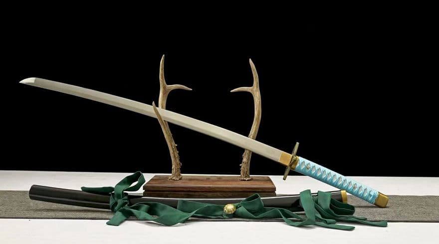 氷輪丸 武具　刀装具　日本刀　模造刀 居合刀ヒトデ 十番隊隊長 日番谷冬獅郎