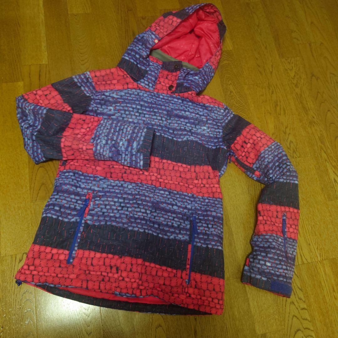 【美品】ROXY　スノボウェア　上下セットＭ　総柄　ニット柄　ロゴ　ピンク