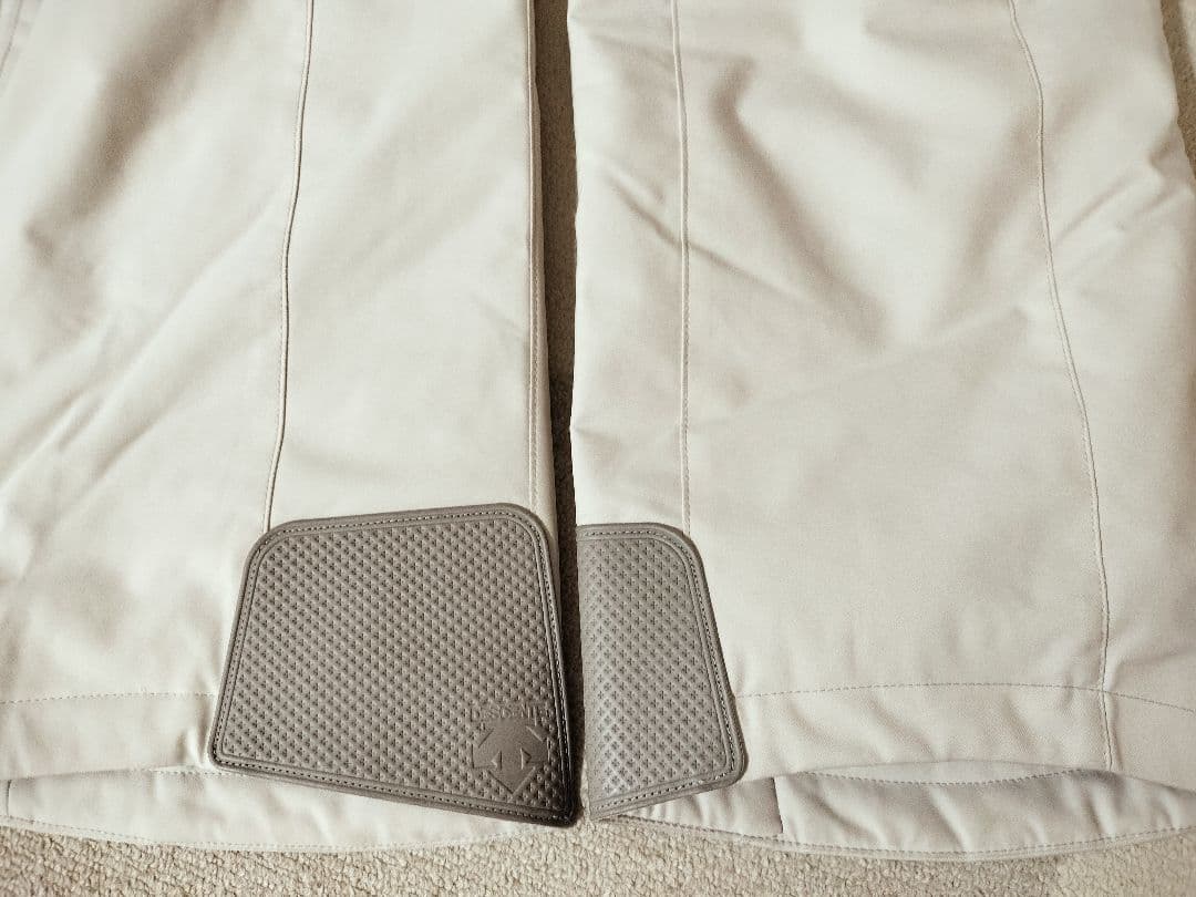 デサントAuroDesign Move Sport スキーウェア SizeM美品