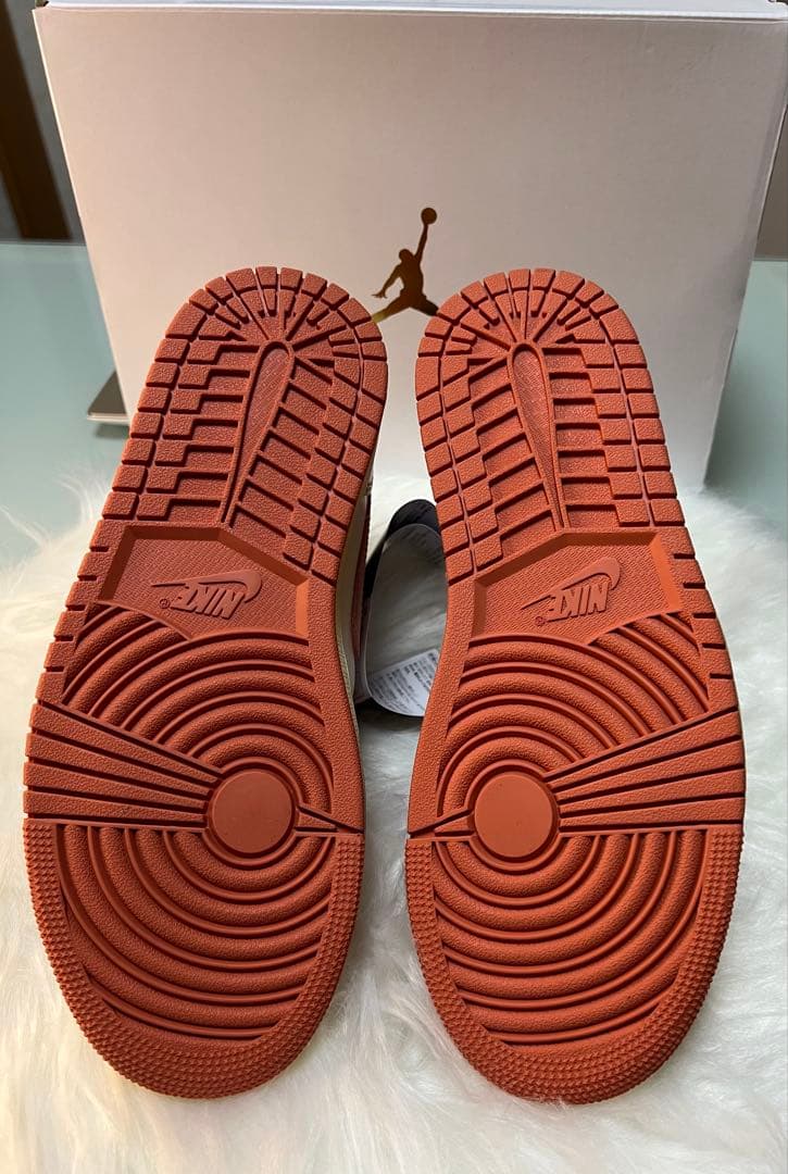 WMNS AIR JORDAN 1 MID エア ジョーダン 1 ミッド 24㎝