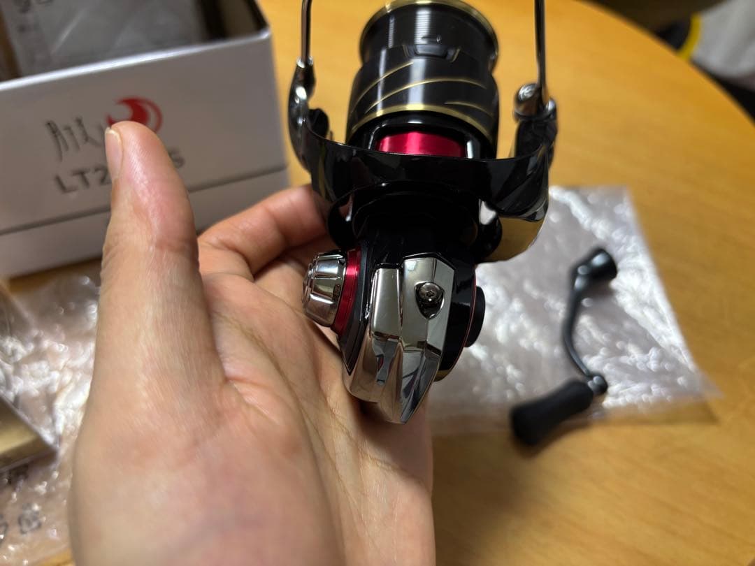 月下美人 23 LT 2000 S