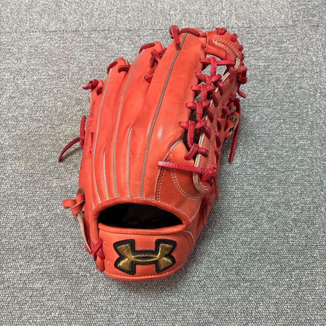 アンダーアーマー 外野用 軟式グローブ