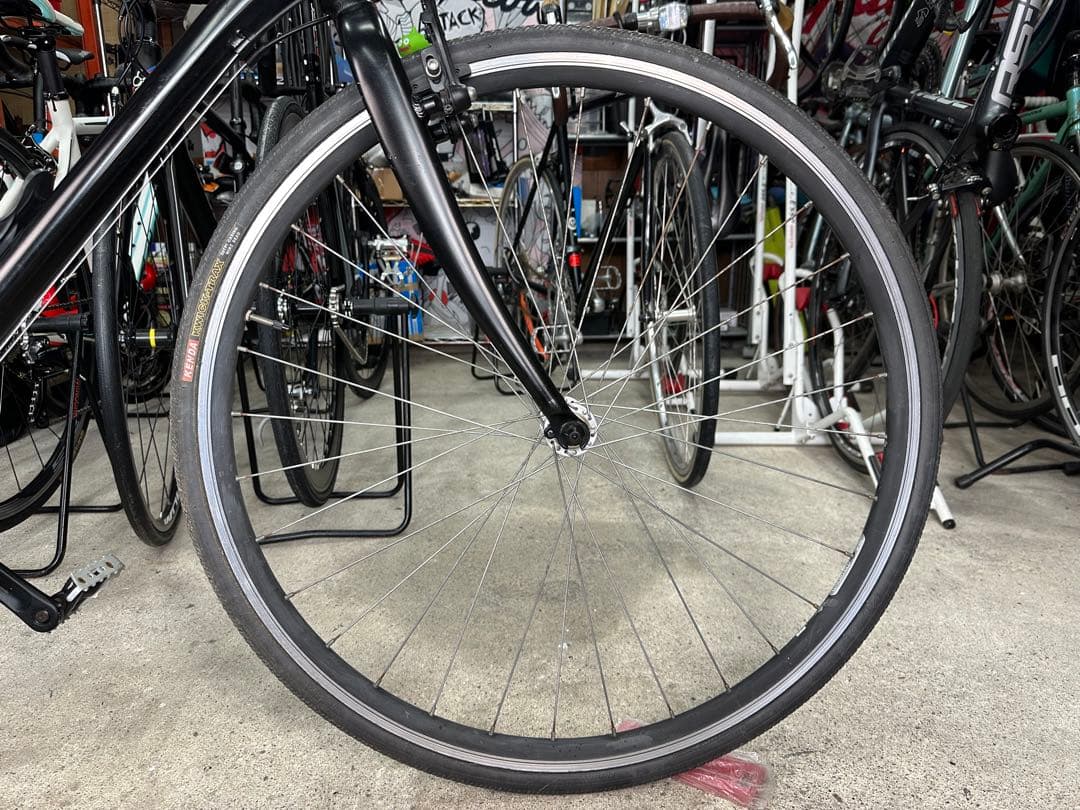 基本分解発送送料無料！完成車配送もご相談ください！momentum ineed