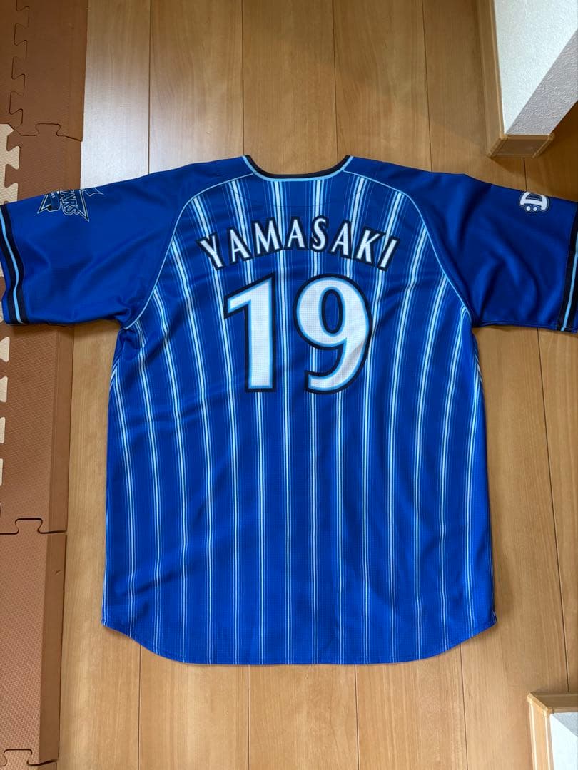 横浜DeNAベイスターズ　山﨑康晃選手　レプリカユニフォームセット　ビジター　L