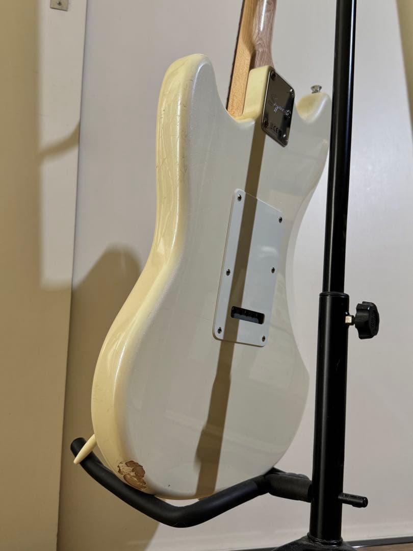 ギター Squier by Fender Paranormal Cyclone