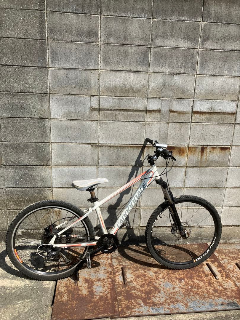 Cannondale マウンテンバイク 26インチ ホワイト
