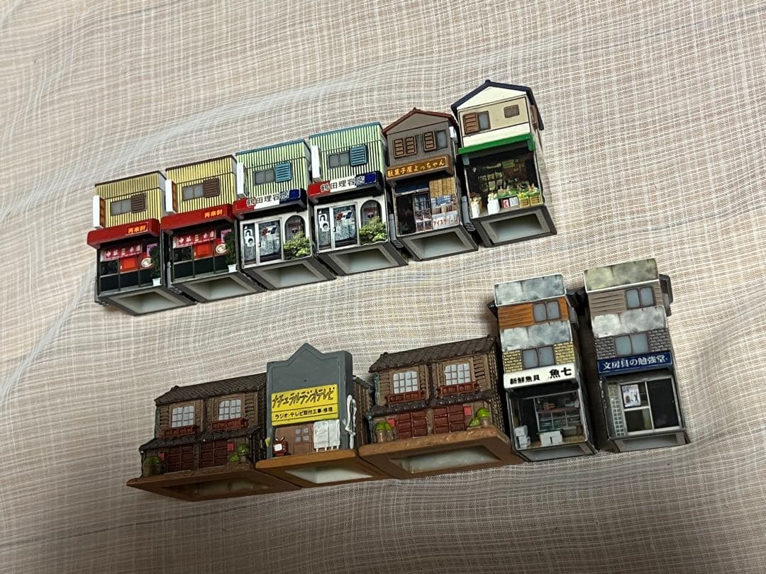 夕焼け下町商店街一丁目6種+他3種 11個セット