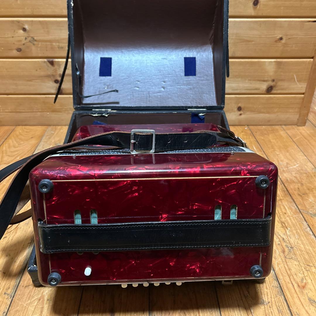 送料無料【美品】TOMBO アコーディオンNo.28(ハードケース付) 25鍵盤