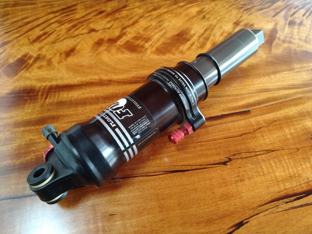 ■写真追加　2014 Specialized Enduro Comp バラ売り可