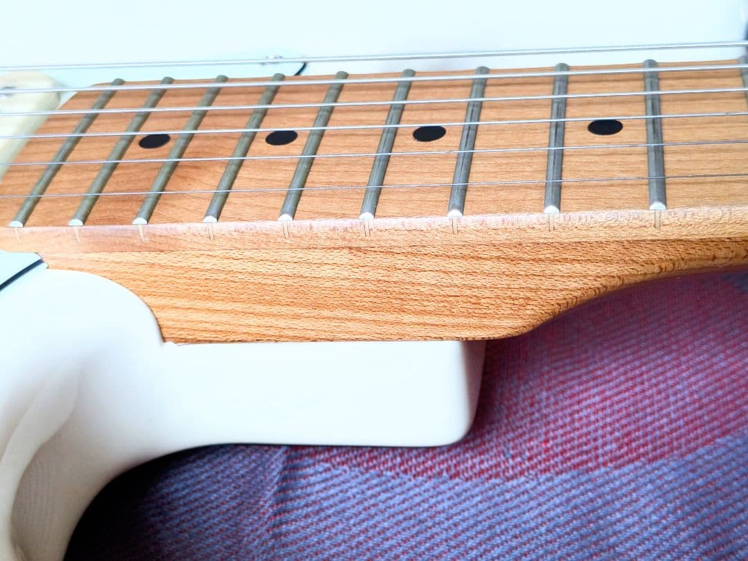 Bacchus ストラトキャスター SSS オリンピックホワイト