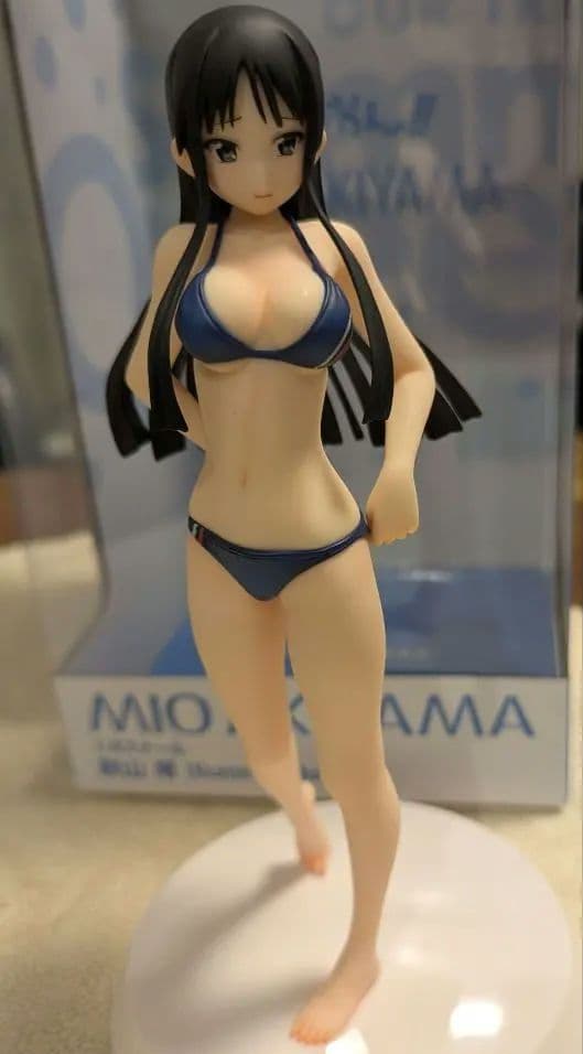 秋山 澪 Summer Queens 1/8 フィギュア