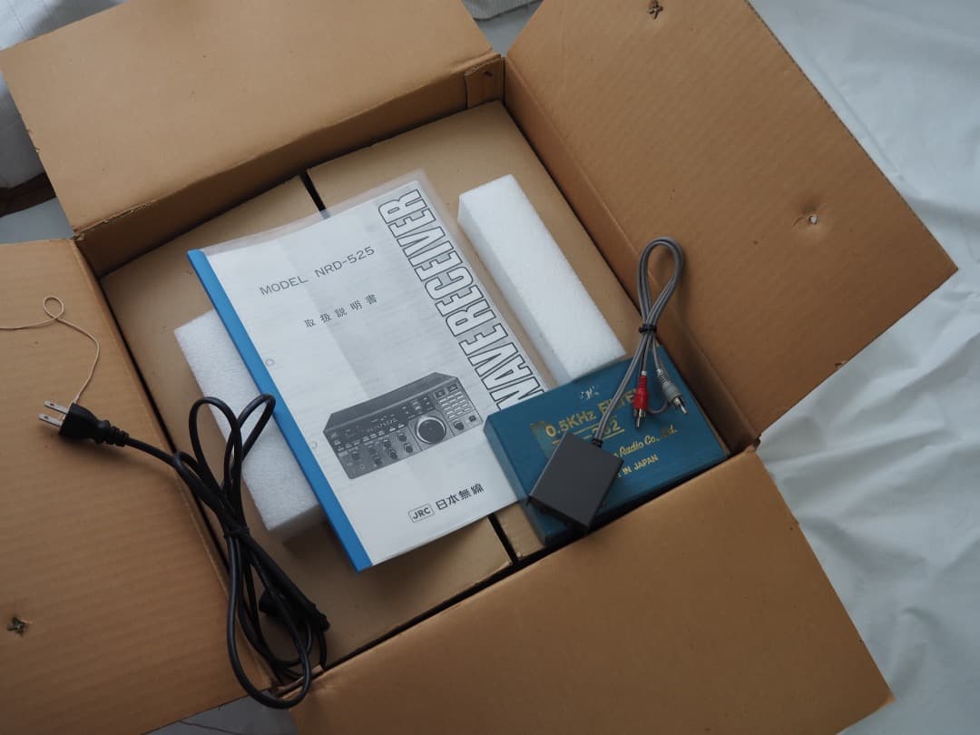 日本無線 JRC NRD-525 広帯域受信機 V.UHFコンバータ内蔵/元箱