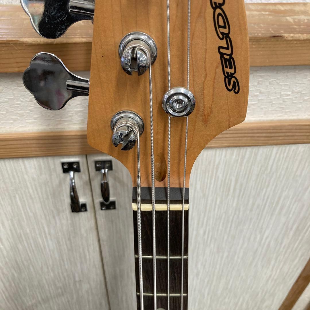 エレキベース　Selder ベース　ギター