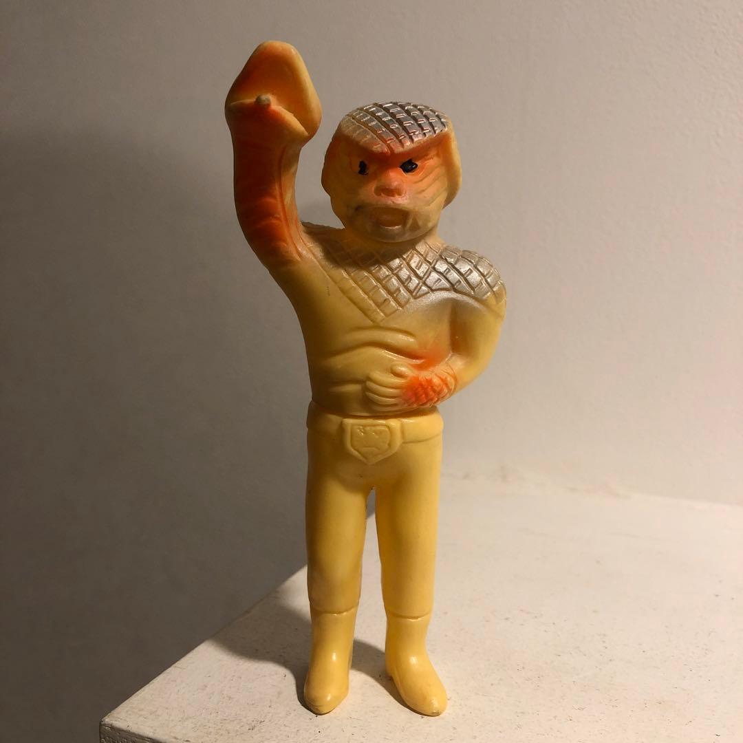 コブラ男 ソフビ