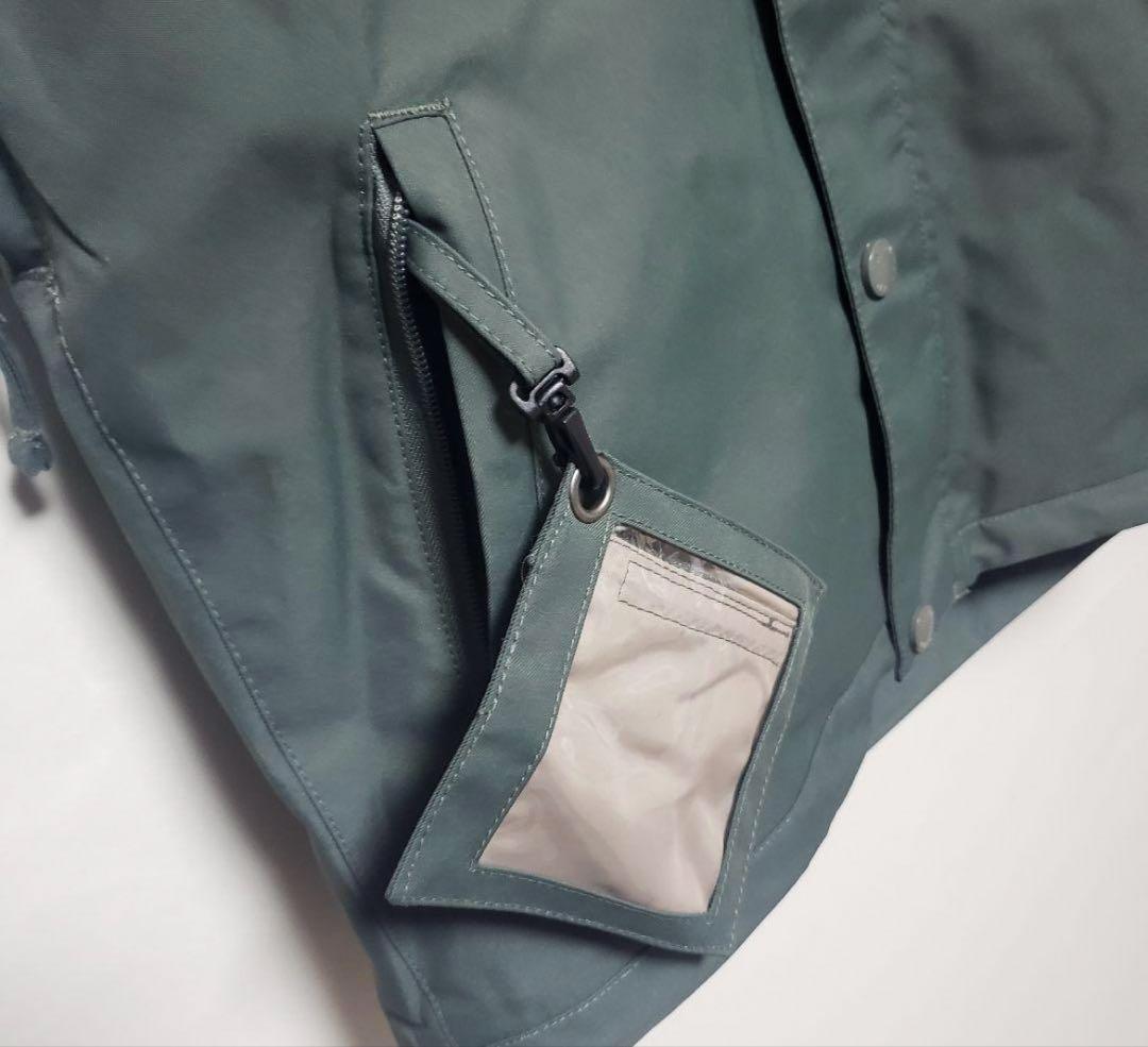 グレー フード付きジャケット