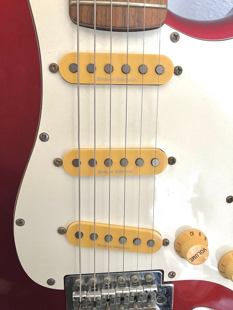 スクワイヤー　ストラト　Squier 上位機種 ヴィンテージモディファイ