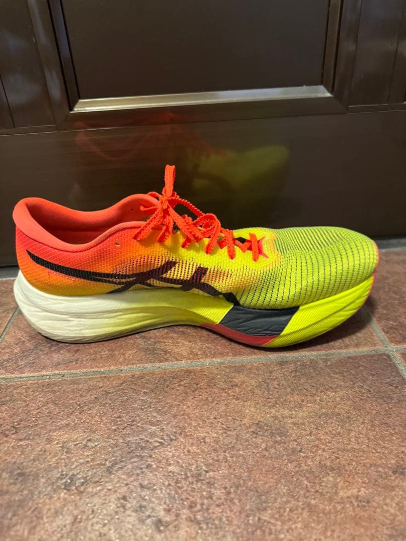 asics メタスピードスカイパリ