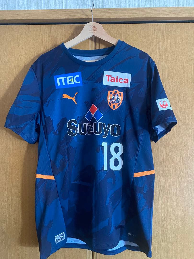 清水エスパルス30周年限定ユニホーム未使用新品タグ付き。