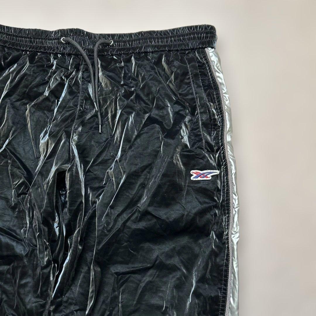 Onitsuka Tiger オニツカタイガー　 トラックパンツ　光沢