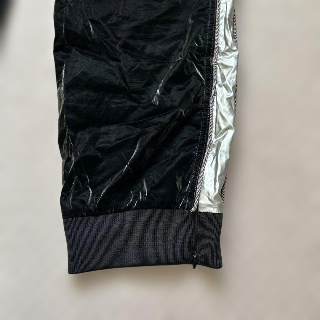 Onitsuka Tiger オニツカタイガー　 トラックパンツ　光沢