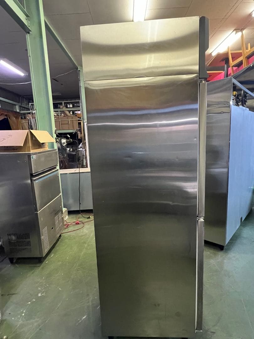 2015年 フクシマ縦型冷凍庫 900x650x1940