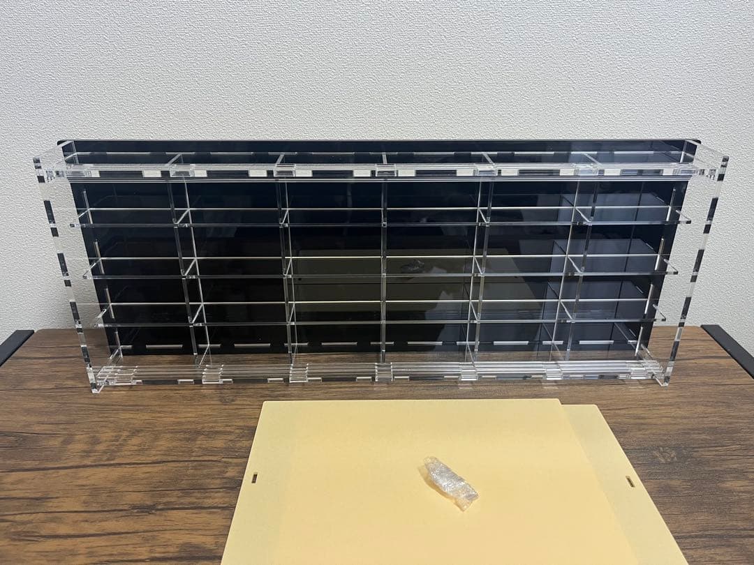 ミニカーケース　1/64 アクリル製　minigt kaido ホットウィール