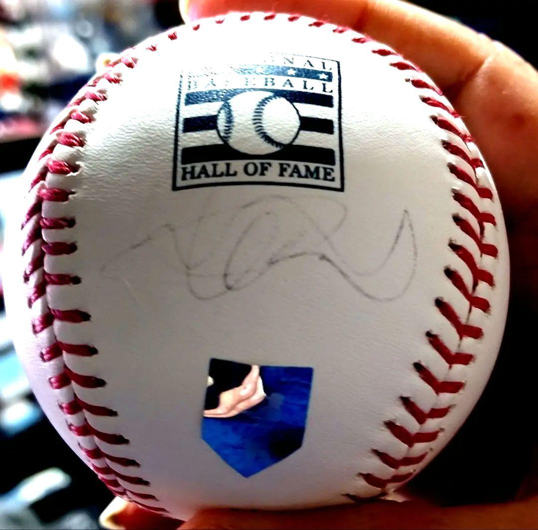 イチロー 直筆サインボール　Hall of Fame MLB 野球殿堂入り刻印入