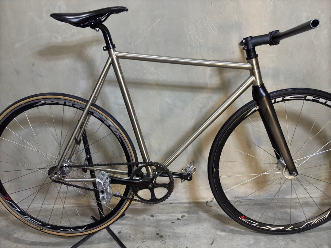 ミサトさん Cartel Bikes 『Avenue low 』　サイズL