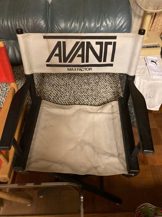 値下げしました！木製ディレクターチェアー2個セット