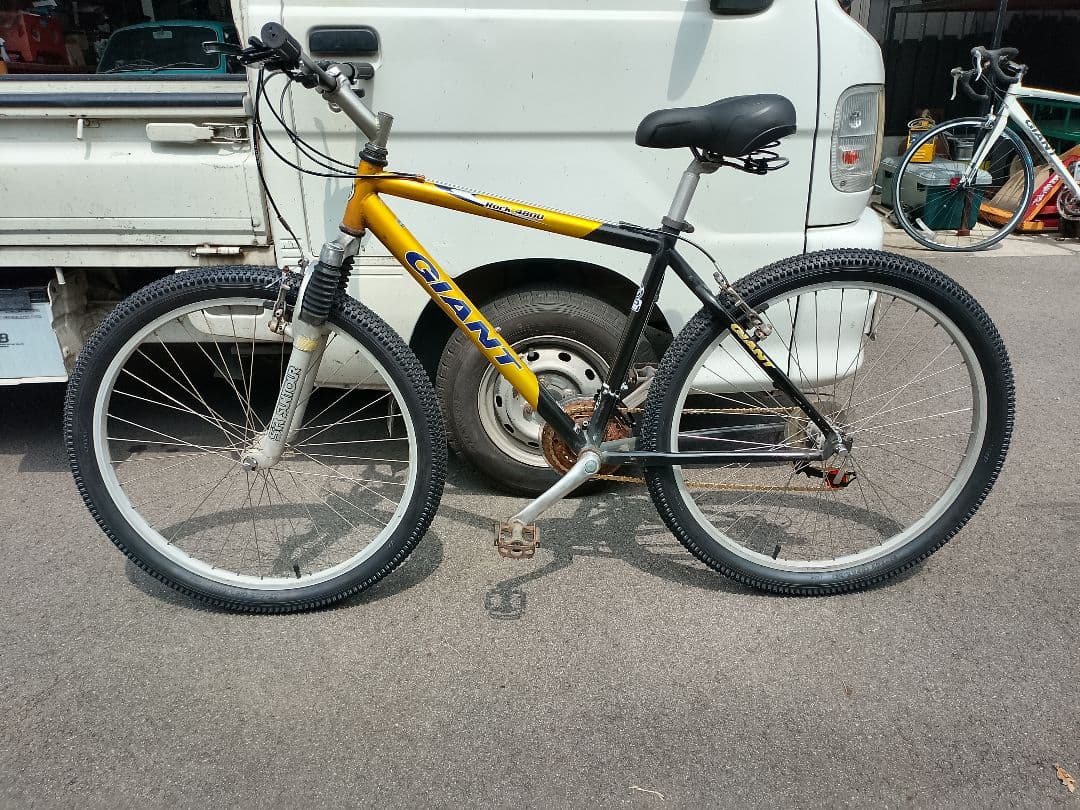 YOChi ☆フォロー割 即購入も歓迎！ GIANT Rock 4800