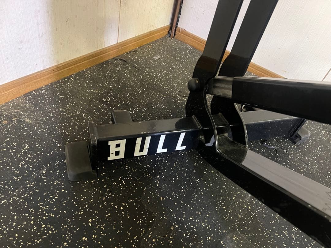 Bull アジャスタブルベンチ 筋トレ ブル
